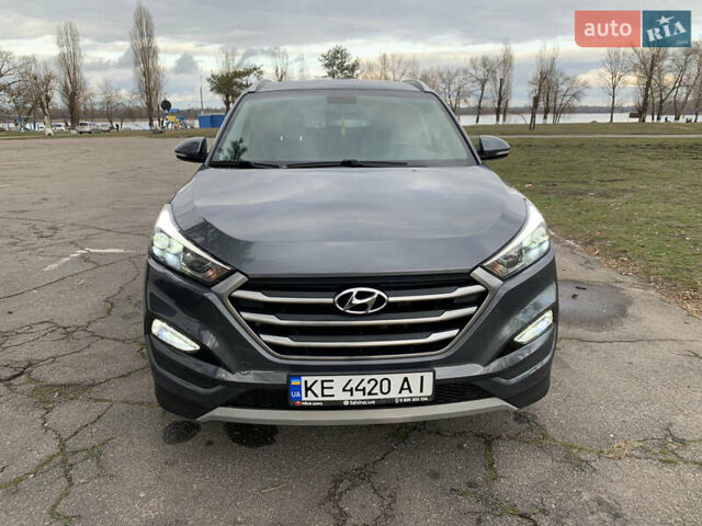 Сірий Хендай Туксон, об'ємом двигуна 1.59 л та пробігом 94 тис. км за 16500 $, фото 9 на Automoto.ua