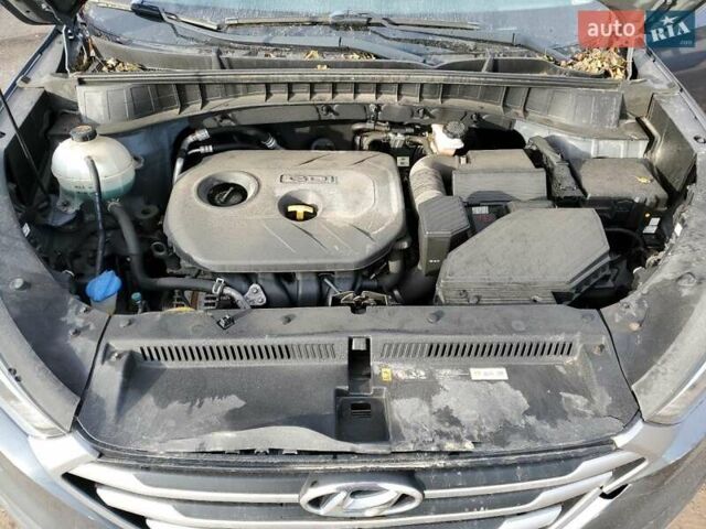 Хендай Туксон 2017 в Киеве на Automoto.ua Серый Хендай Туксон, объемом двигателя 2 л и пробегом 95 тыс. км за 2000 $, фото 11 на Automoto.ua