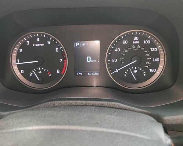 Сірий Хендай Туксон, об'ємом двигуна 2 л та пробігом 60 тис. км за 18200 $, фото 11 на Automoto.ua