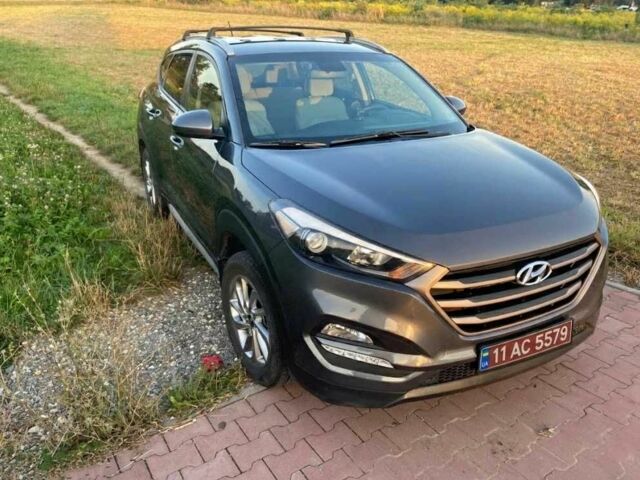 Хендай Туксон 2017 в Киеве на Automoto.ua Серый Хендай Туксон, объемом двигателя 2 л и пробегом 98 тыс. км за 12999 $, фото 4 на Automoto.ua