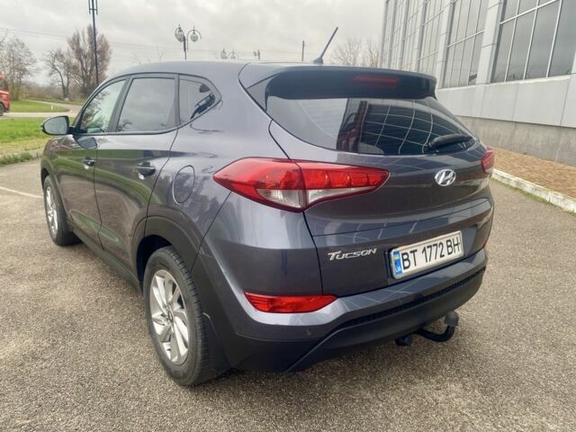 Сірий Хендай Туксон, об'ємом двигуна 2 л та пробігом 123 тис. км за 16000 $, фото 6 на Automoto.ua