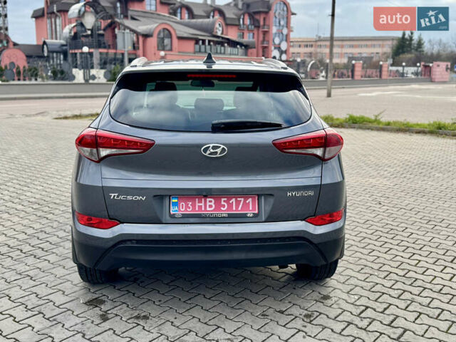Серый Хендай Туксон, объемом двигателя 2 л и пробегом 183 тыс. км за 13750 $, фото 55 на Automoto.ua