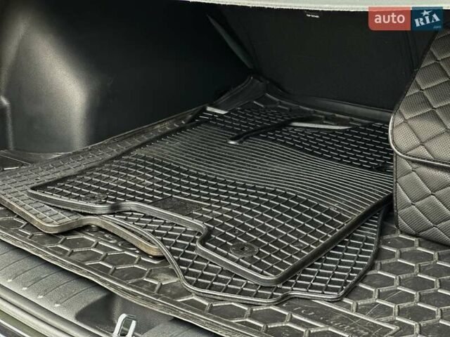 Хендай Туксон 2018 в Каменце-Подольском на Automoto.ua Серый Хендай Туксон, объемом двигателя 2 л и пробегом 72 тыс. км за 18800 $, фото 76 на Automoto.ua