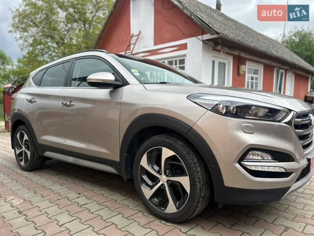 Серый Хендай Туксон, объемом двигателя 0 л и пробегом 219 тыс. км за 19499 $, фото 13 на Automoto.ua