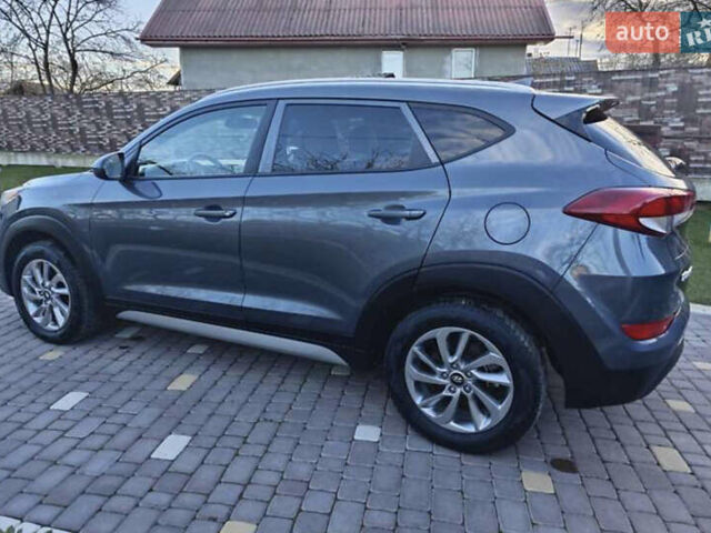 Серый Хендай Туксон, объемом двигателя 2 л и пробегом 68 тыс. км за 15500 $, фото 13 на Automoto.ua