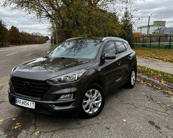 Хендай Туксон 2018 в Харькове на Automoto.ua Серый Хендай Туксон, объемом двигателя 2 л и пробегом 125 тыс. км за 21500 $, фото 1 на Automoto.ua