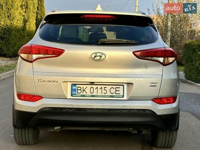 Хендай Туксон 2018 в Ровно на Automoto.ua Серый Хендай Туксон, объемом двигателя 2 л и пробегом 76 тыс. км за 26100 $, фото 21 на Automoto.ua