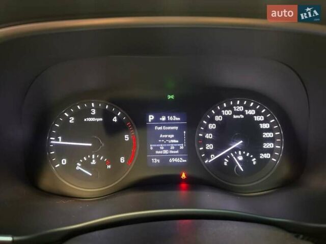 Серый Хендай Туксон, объемом двигателя 2 л и пробегом 69 тыс. км за 20900 $, фото 11 на Automoto.ua