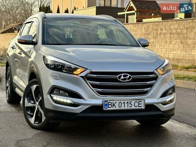 Хендай Туксон 2018 в Ровно на Automoto.ua Серый Хендай Туксон, объемом двигателя 2 л и пробегом 76 тыс. км за 26100 $, фото 10 на Automoto.ua