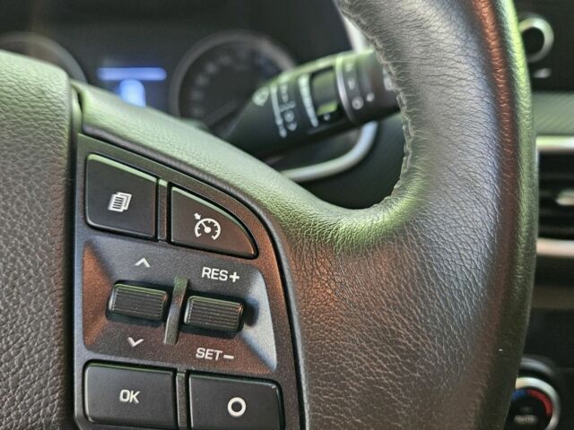 Хендай Туксон 2018 у Кривому Розі на Automoto.ua Сірий Хендай Туксон, об'ємом двигуна 0 л та пробігом 92 тис. км за 21000 $, фото 5 на Automoto.ua