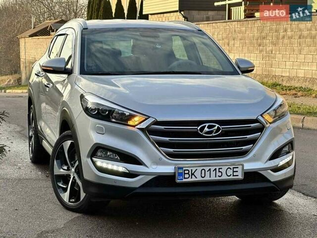 Хендай Туксон 2018 в Ровно на Automoto.ua Серый Хендай Туксон, объемом двигателя 2 л и пробегом 76 тыс. км за 26100 $, фото 13 на Automoto.ua