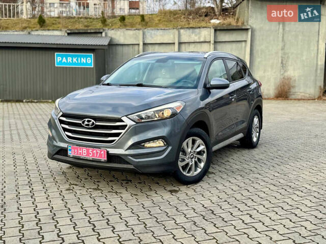 Сірий Хендай Туксон, об'ємом двигуна 2 л та пробігом 184 тис. км за 13950 $, фото 8 на Automoto.ua