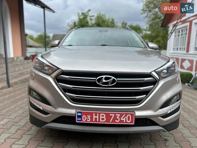 Серый Хендай Туксон, объемом двигателя 0 л и пробегом 219 тыс. км за 19499 $, фото 16 на Automoto.ua