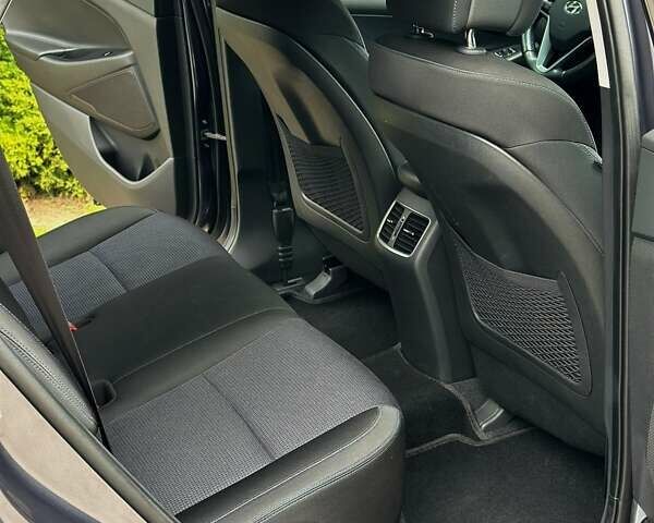 Хендай Туксон 2018 в Каменце-Подольском на Automoto.ua Серый Хендай Туксон, объемом двигателя 2 л и пробегом 72 тыс. км за 18800 $, фото 72 на Automoto.ua