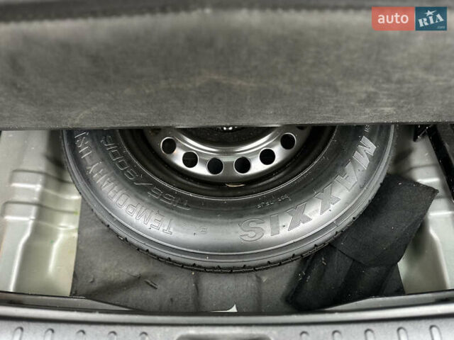 Серый Хендай Туксон, объемом двигателя 1.6 л и пробегом 92 тыс. км за 17900 $, фото 18 на Automoto.ua