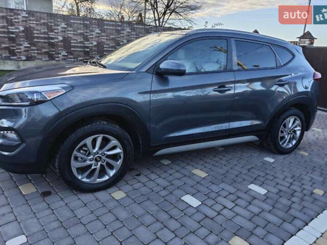 Серый Хендай Туксон, объемом двигателя 2 л и пробегом 68 тыс. км за 15500 $, фото 15 на Automoto.ua