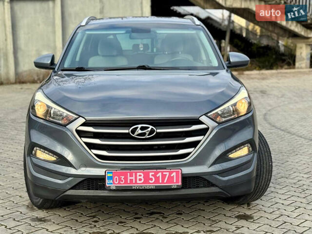 Сірий Хендай Туксон, об'ємом двигуна 2 л та пробігом 184 тис. км за 13950 $, фото 38 на Automoto.ua