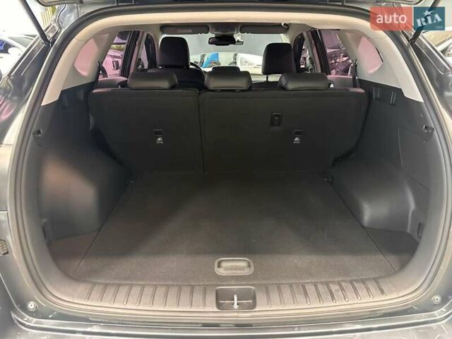 Серый Хендай Туксон, объемом двигателя 2 л и пробегом 69 тыс. км за 20900 $, фото 8 на Automoto.ua