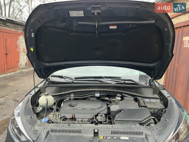 Серый Хендай Туксон, объемом двигателя 2.36 л и пробегом 63 тыс. км за 20500 $, фото 14 на Automoto.ua
