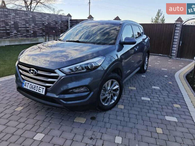 Серый Хендай Туксон, объемом двигателя 2 л и пробегом 68 тыс. км за 15500 $, фото 7 на Automoto.ua