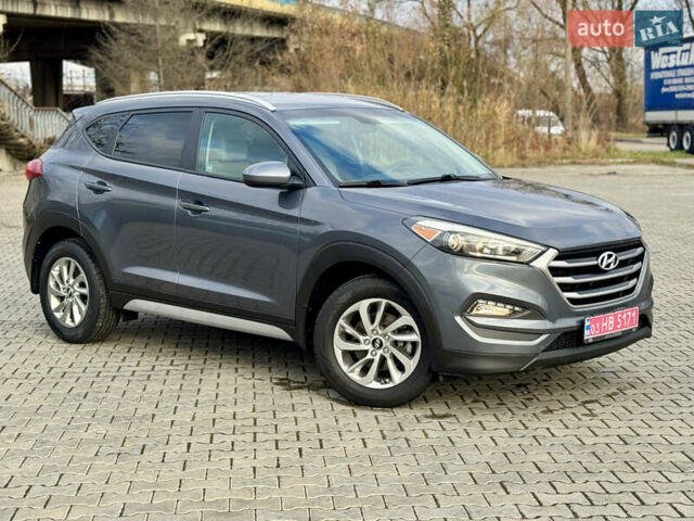 Серый Хендай Туксон, объемом двигателя 2 л и пробегом 183 тыс. км за 13750 $, фото 33 на Automoto.ua