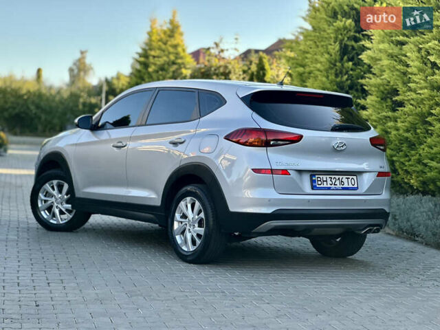 Сірий Хендай Туксон, об'ємом двигуна 1.6 л та пробігом 102 тис. км за 21500 $, фото 6 на Automoto.ua
