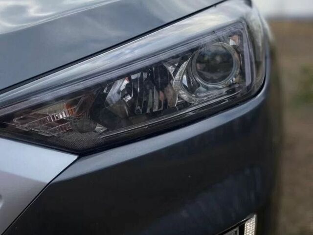 Серый Хендай Туксон, объемом двигателя 2 л и пробегом 99 тыс. км за 9600 $, фото 4 на Automoto.ua