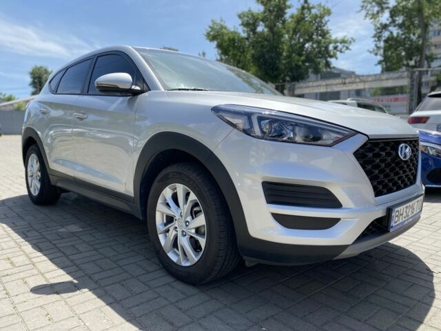 Сірий Хендай Туксон, об'ємом двигуна 1.6 л та пробігом 98 тис. км за 20900 $, фото 3 на Automoto.ua