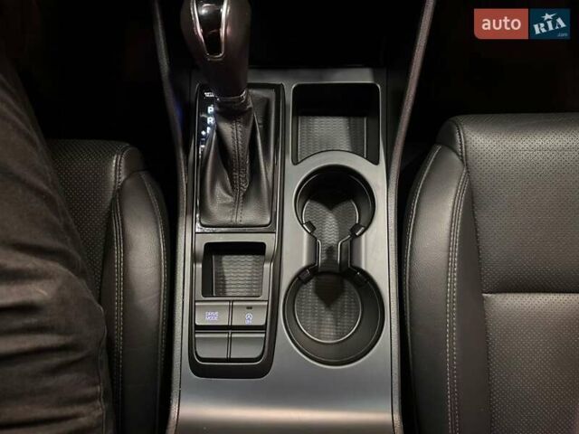 Серый Хендай Туксон, объемом двигателя 2 л и пробегом 69 тыс. км за 20900 $, фото 15 на Automoto.ua