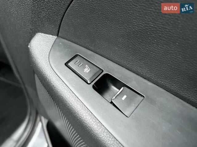 Серый Хендай Туксон, объемом двигателя 2 л и пробегом 117 тыс. км за 20600 $, фото 23 на Automoto.ua