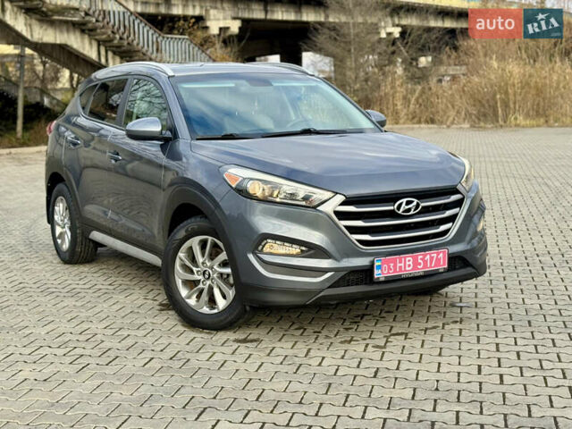 Серый Хендай Туксон, объемом двигателя 2 л и пробегом 183 тыс. км за 13750 $, фото 20 на Automoto.ua