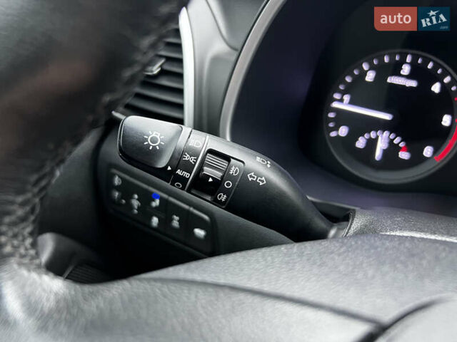 Серый Хендай Туксон, объемом двигателя 2 л и пробегом 117 тыс. км за 20600 $, фото 30 на Automoto.ua