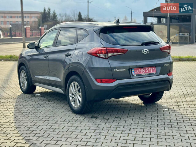 Серый Хендай Туксон, объемом двигателя 2 л и пробегом 183 тыс. км за 13750 $, фото 28 на Automoto.ua