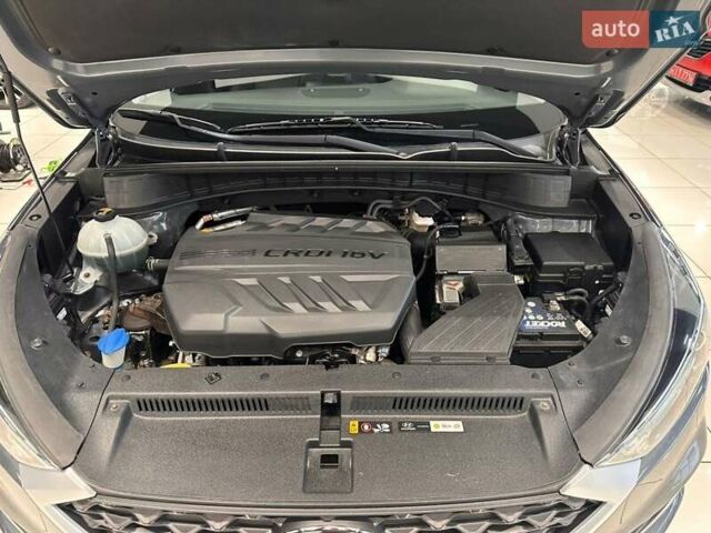 Серый Хендай Туксон, объемом двигателя 2 л и пробегом 69 тыс. км за 20900 $, фото 9 на Automoto.ua
