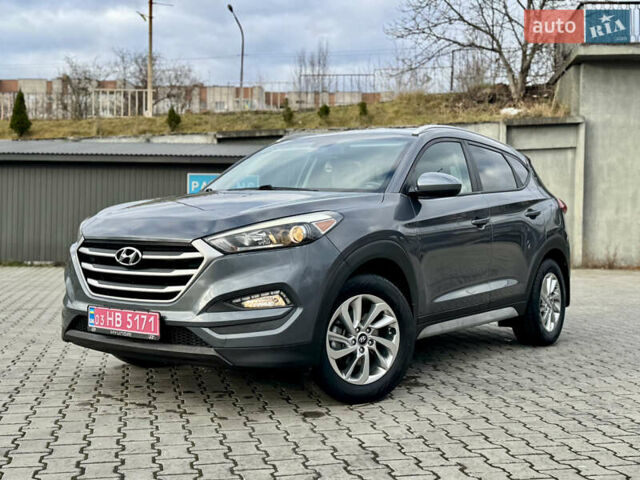 Серый Хендай Туксон, объемом двигателя 2 л и пробегом 183 тыс. км за 13750 $, фото 45 на Automoto.ua