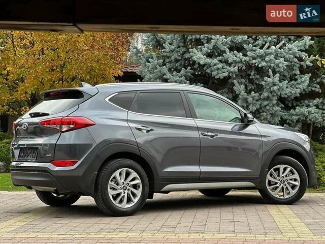 Хендай Туксон 2018 в Каменце-Подольском на Automoto.ua Серый Хендай Туксон, объемом двигателя 2 л и пробегом 72 тыс. км за 18800 $, фото 32 на Automoto.ua