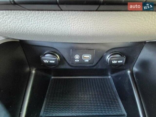 Серый Хендай Туксон, объемом двигателя 2 л и пробегом 121 тыс. км за 15300 $, фото 23 на Automoto.ua