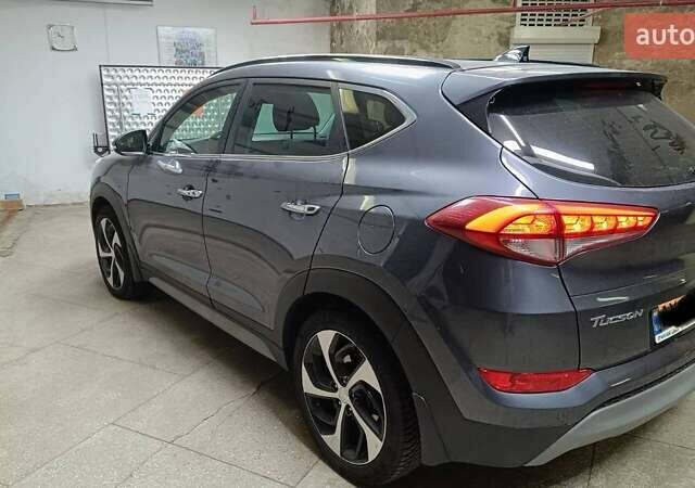 Сірий Хендай Туксон, об'ємом двигуна 1.6 л та пробігом 75 тис. км за 21000 $, фото 25 на Automoto.ua