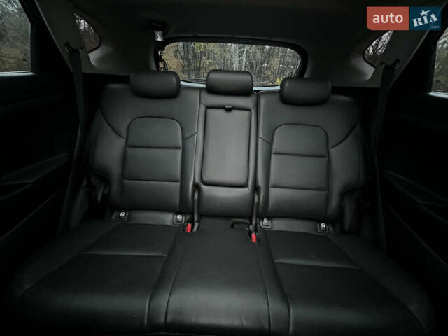 Серый Хендай Туксон, объемом двигателя 2 л и пробегом 117 тыс. км за 20600 $, фото 29 на Automoto.ua