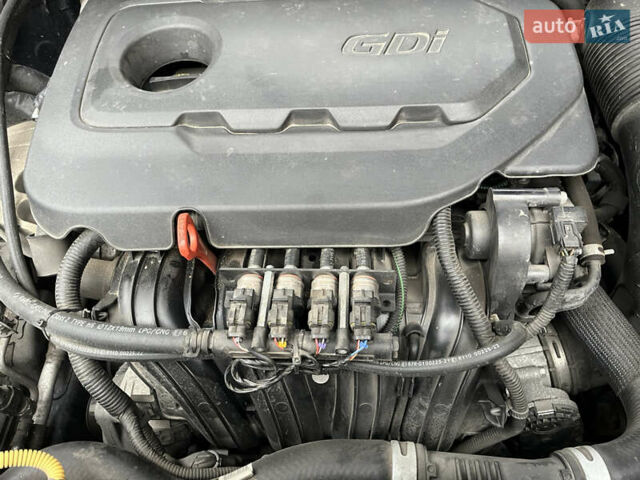 Серый Хендай Туксон, объемом двигателя 2.36 л и пробегом 63 тыс. км за 20500 $, фото 12 на Automoto.ua