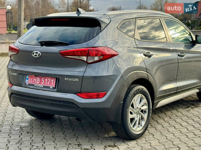 Серый Хендай Туксон, объемом двигателя 2 л и пробегом 183 тыс. км за 13750 $, фото 23 на Automoto.ua