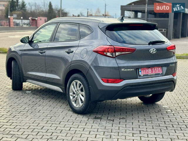 Серый Хендай Туксон, объемом двигателя 2 л и пробегом 183 тыс. км за 13750 $, фото 50 на Automoto.ua