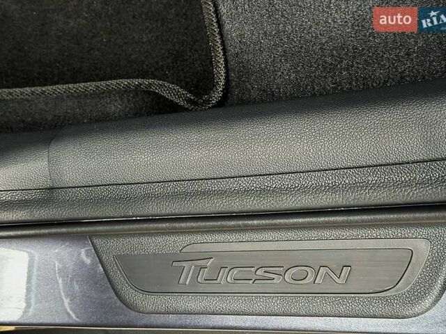 Хендай Туксон 2018 в Каменце-Подольском на Automoto.ua Серый Хендай Туксон, объемом двигателя 2 л и пробегом 72 тыс. км за 18800 $, фото 68 на Automoto.ua
