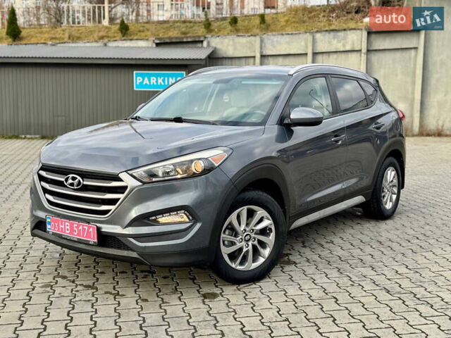 Сірий Хендай Туксон, об'ємом двигуна 2 л та пробігом 184 тис. км за 13950 $, фото 11 на Automoto.ua