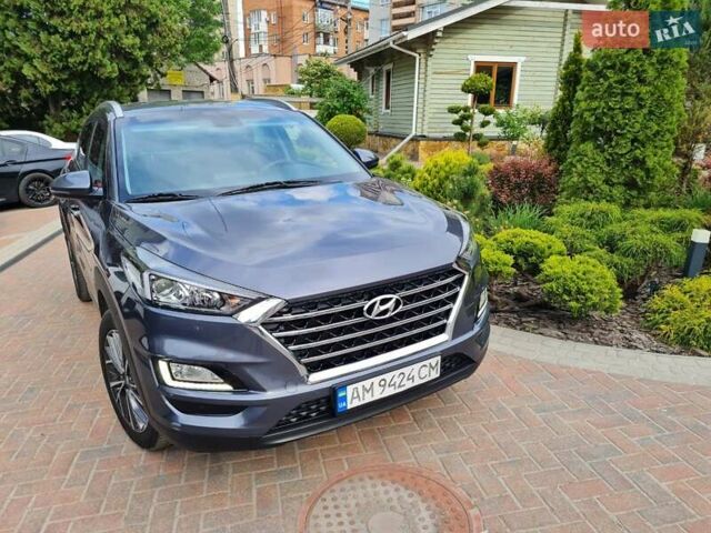 Серый Хендай Туксон, объемом двигателя 2 л и пробегом 163 тыс. км за 20700 $, фото 9 на Automoto.ua