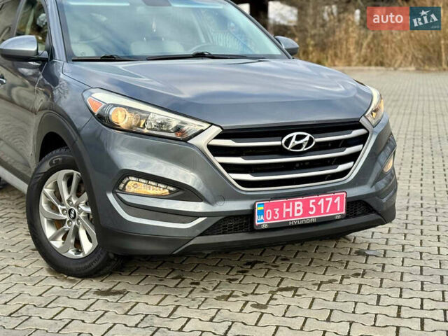 Сірий Хендай Туксон, об'ємом двигуна 2 л та пробігом 184 тис. км за 13950 $, фото 60 на Automoto.ua