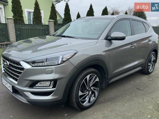 Сірий Хендай Туксон, об'ємом двигуна 2 л та пробігом 103 тис. км за 24700 $, фото 2 на Automoto.ua