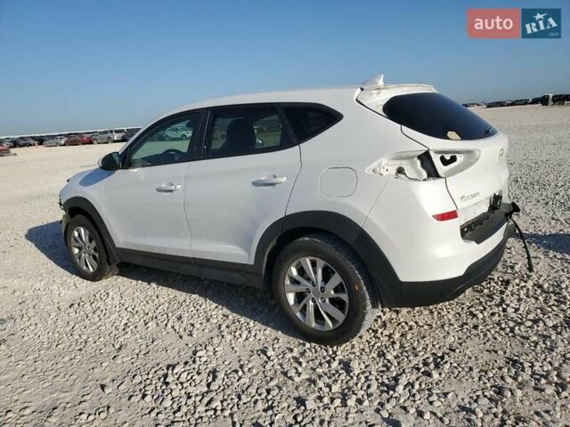 Серый Хендай Туксон, объемом двигателя 2 л и пробегом 94 тыс. км за 3000 $, фото 1 на Automoto.ua