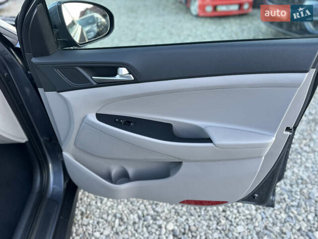 Хендай Туксон 2019 в Ивано-Франковске на Automoto.ua Серый Хендай Туксон, объемом двигателя 2 л и пробегом 86 тыс. км за 17500 $, фото 29 на Automoto.ua