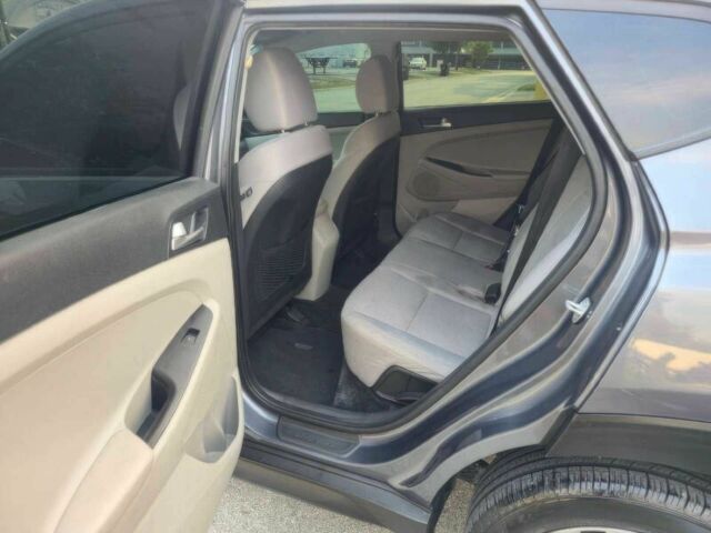 Хендай Туксон 2019 у Чернігові на Automoto.ua Сірий Хендай Туксон, об'ємом двигуна 2 л та пробігом 32 тис. км за 4800 $, фото 8 на Automoto.ua